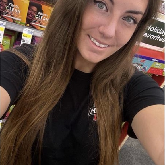 Gorgeous, Sparkly, Sexy, Beautiful, Clean & Fair is What I Offer - Picture 6 of 6